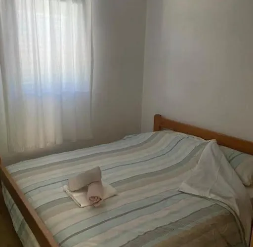 House Semesterbostad