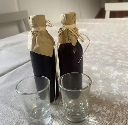 House * Μούρτερ